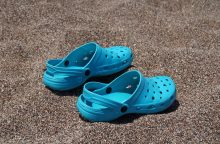 CROCS